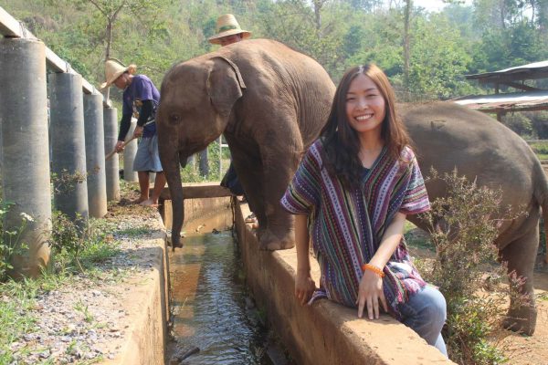 Isabel-volunteering-in-Chang-Mai-Thailand