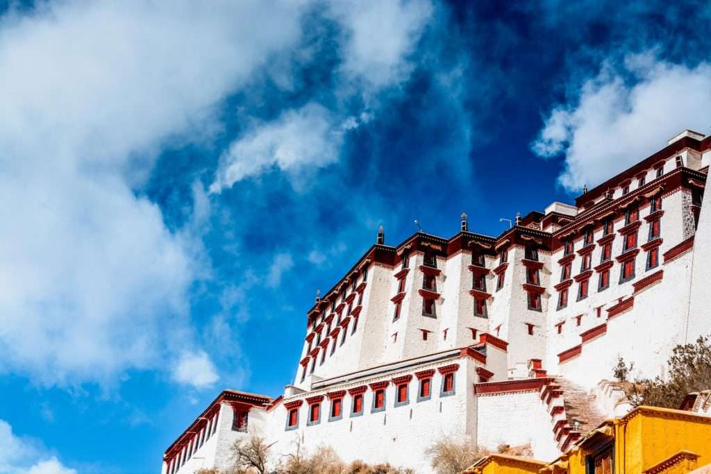 Your Travel Guide to the Tibetan Autonomous Region