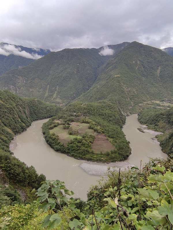 Travels Along the Nu River